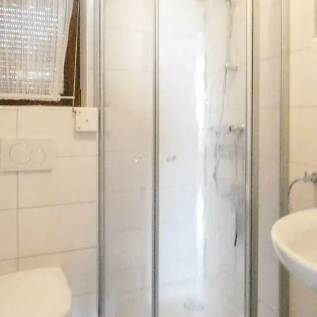 One-bedroom In * 아라흐